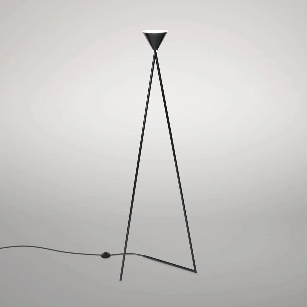 Atelier Areti 184OL-F03 / Black. Official manufacturer photograph; exact model and visible finish verified.