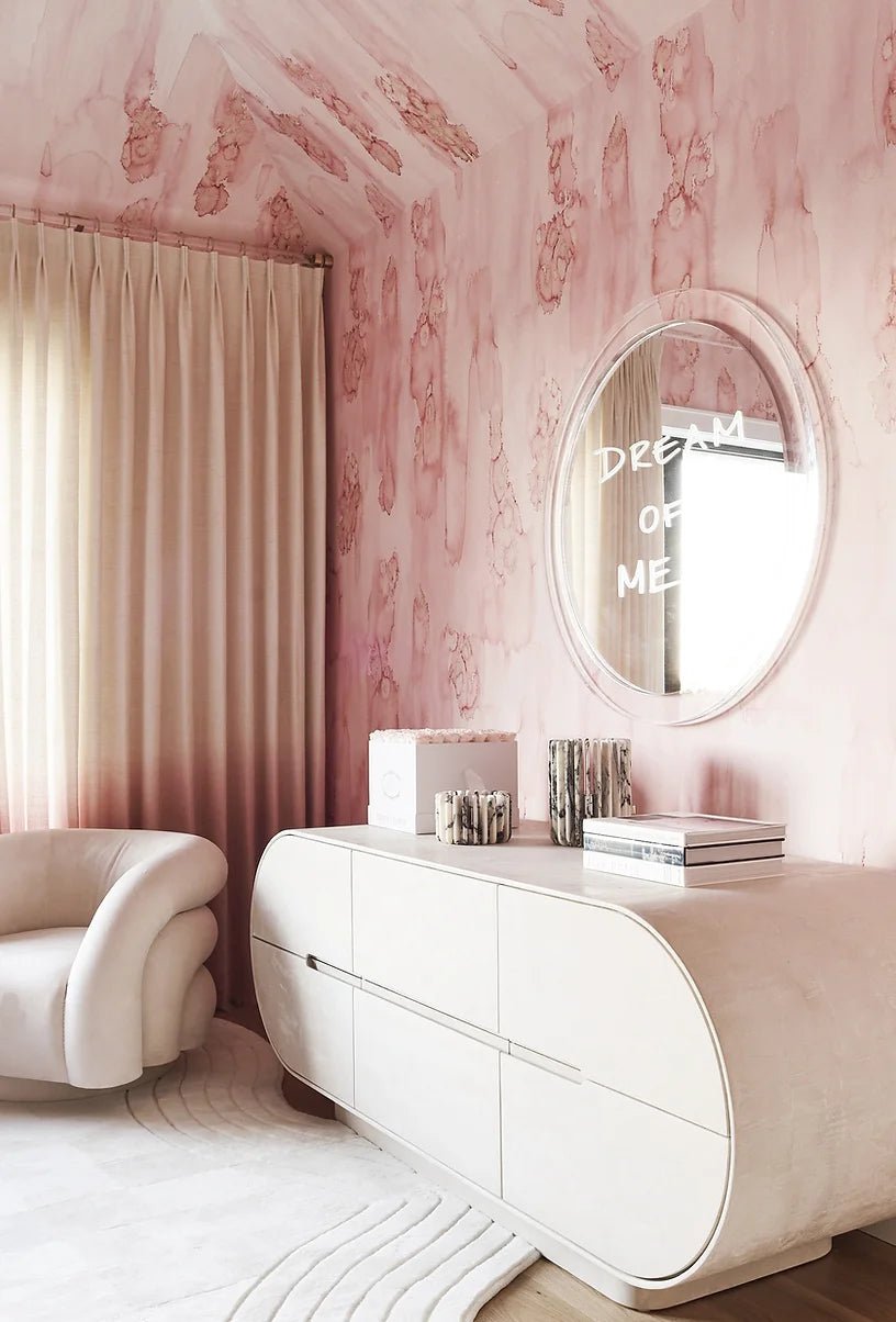 Holiday_House_Cara_Woodhouse_Bedroom_Mirror