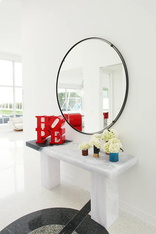 Deal_Beach_House_Cara_Woodhouse_Entryway_Console