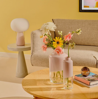 Magnolia Vase Medium